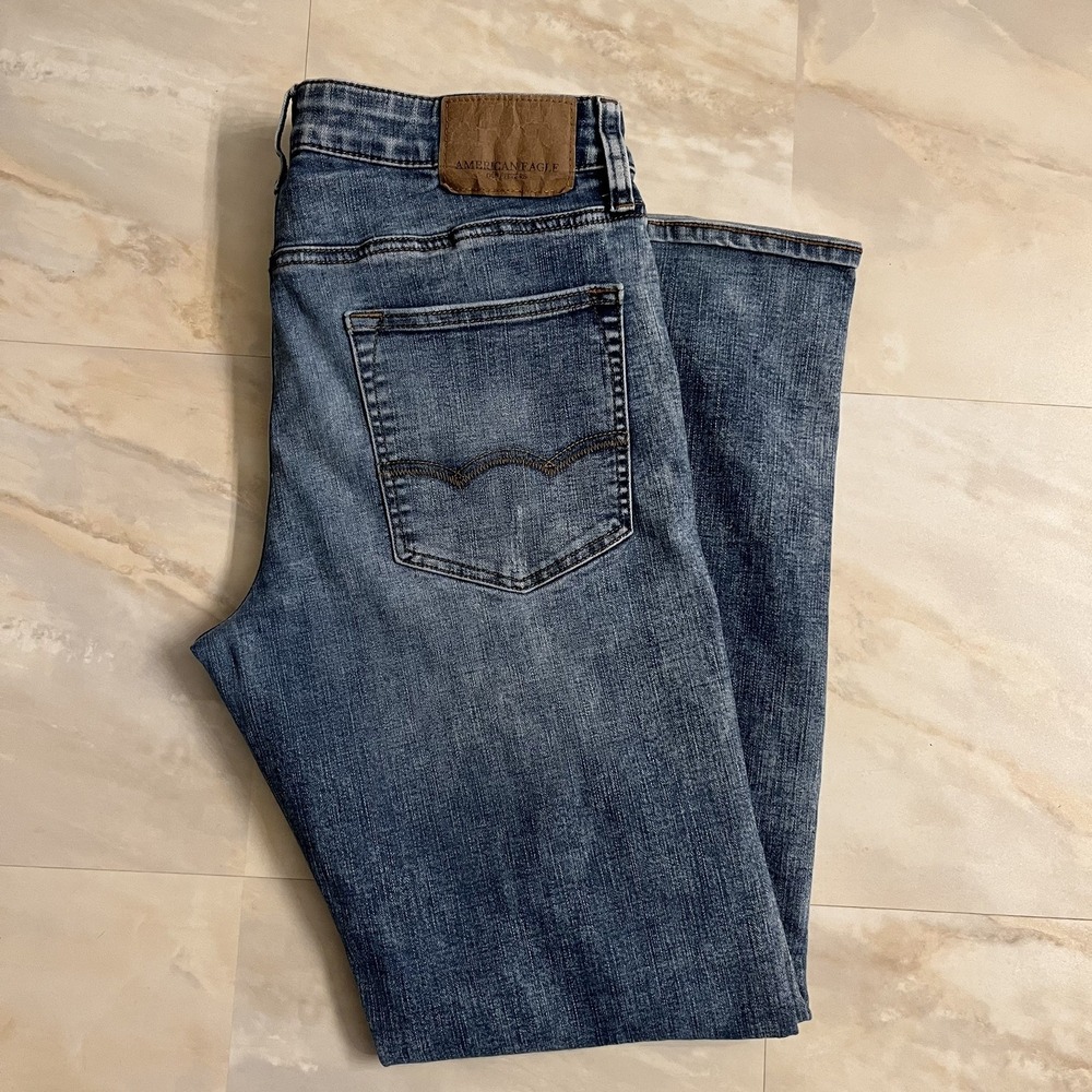 American Eagle Original Straight Jeans Men's 32x32 Blue Extreme Flex4 Distressed
